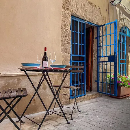 Sunny - Ortigia *